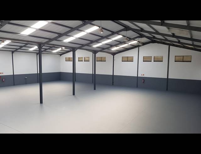 1,166M² FACTORY FOR SALE IN SAXENBURG PARK 2